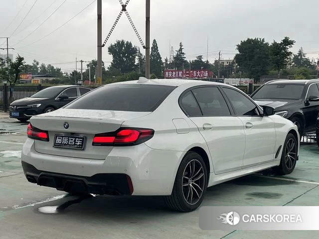 BMW 5 series 2023 Белый из Китая