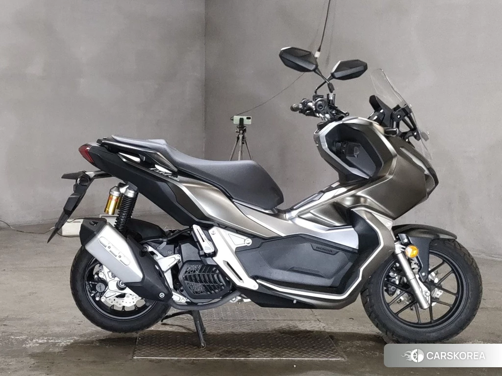Проданный Honda ADV150 2019 из Японии, фото 2