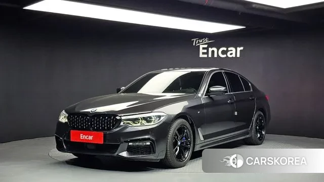 BMW 5 Series (G30) 2018 Серый из Кореи