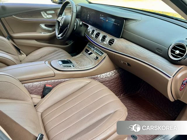 Mercedes-Benz E-class 2021 Черный из Китая
