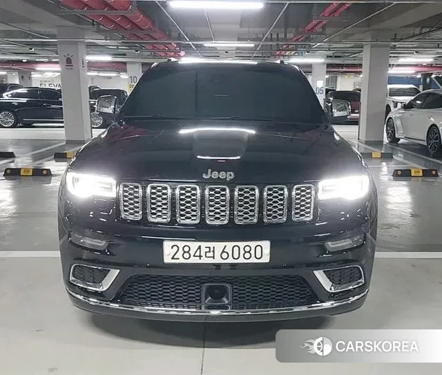 Jeep Grand Cherokee 2019 Черный из Кореи