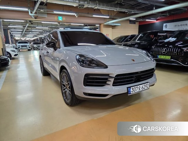 Porsche Cayenne (PO536) 2023 Белый из Кореи