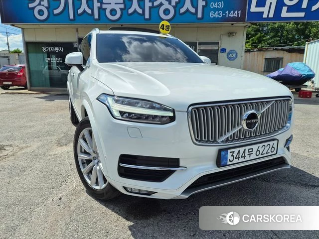 Volvo XC90 second Generation 2019 Белый из Кореи