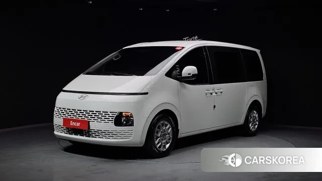 Hyundai Staria 2025 Белый из Кореи