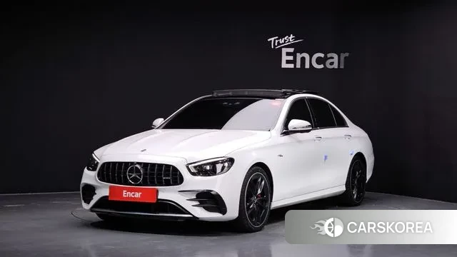 Mercedes-Benz E-Class W213 2021 Белый из Кореи