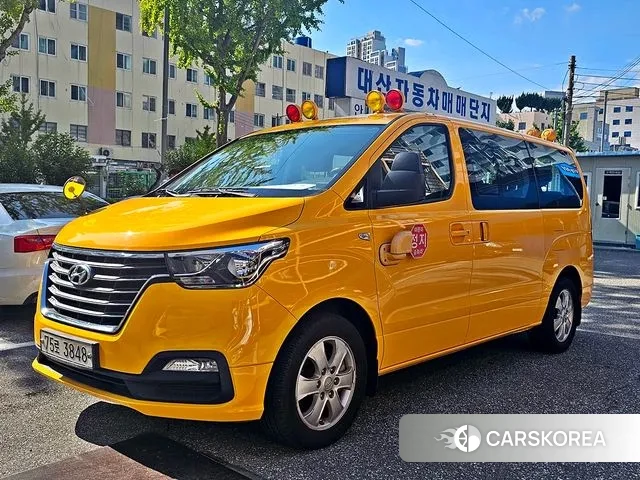 Hyundai The New Grand Starex 2020 Желтый из Кореи