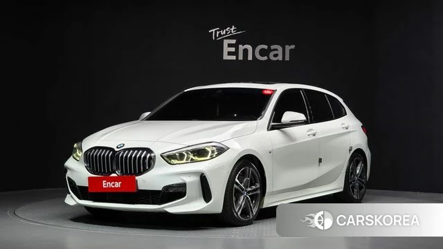 BMW 1 Series (F40) 2022 Белый из Кореи
