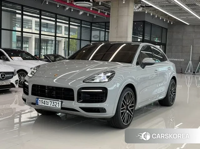 Porsche Cayenne (PO536) 2023 Серебристо-серый из Кореи