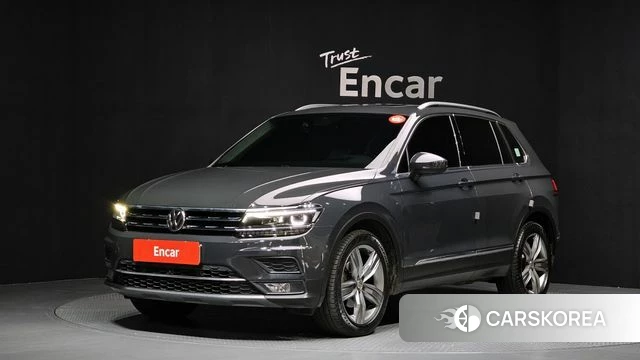 Volkswagen Tiguan second Generation 2018 Серый из Кореи