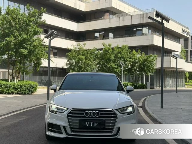 Audi A3 2021 Белый из Китая