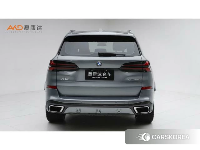 BMW X5 2024 Темно-серый из Китая
