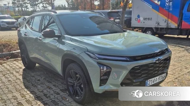 Chevrolet (GM Daewoo) Trax Crossover 2024 Синий нефрит из Кореи