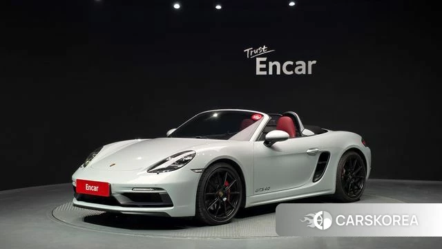 Porsche 718 Boxster 2024 Светло-серебряный цвет из Кореи