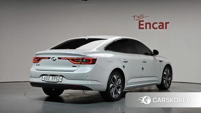 Renault Korea (Samsung) SM6 2019 Белый из Кореи