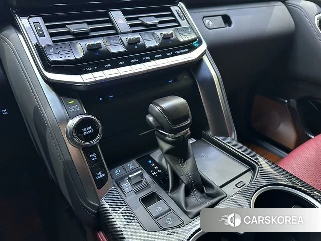 Toyota Land Cruiser (imported) 2025 Белый из Китая