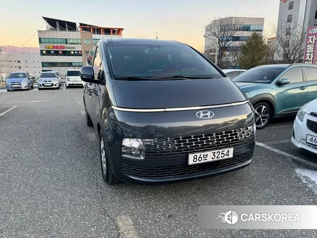 Hyundai Staria 2021 Серый из Кореи