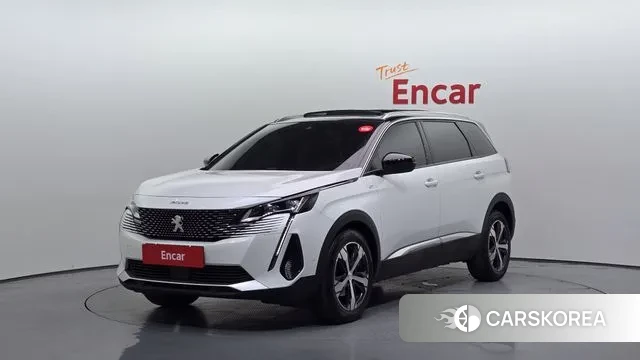 Peugeot 5008 second generation 2022 Белый из Кореи