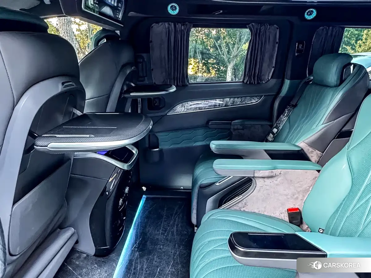 Ford Tourneo 2026 Черный из Китая