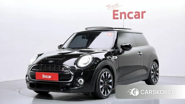 Mini Cooper S 2019 Черный из Кореи