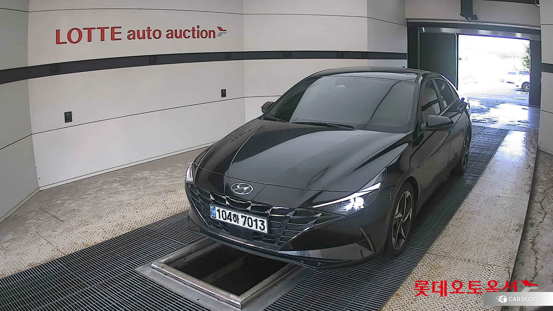 Hyundai Avante 2021 Phantom Black из Кореи