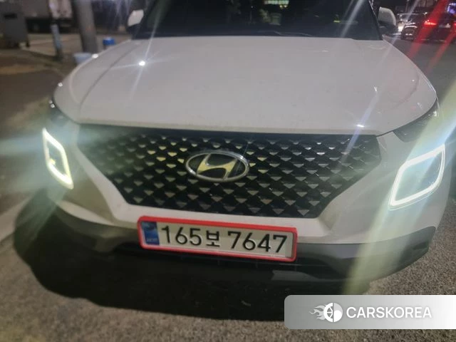 Hyundai Venue 2021 Белый из Кореи
