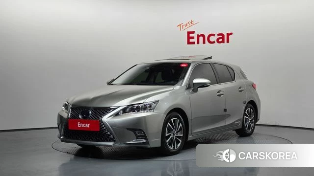 Lexus CT200h 2018 Песочный из Кореи