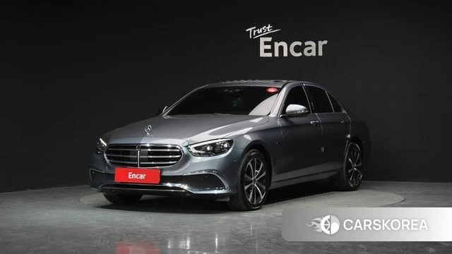 Mercedes-Benz E-Class W213 2021 Серый из Кореи