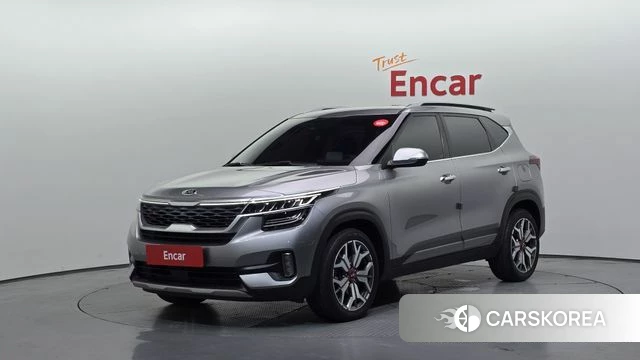 Kia Seltos 2019 Серебристо-серый из Кореи