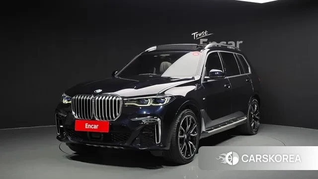 BMW X7 (G07) 2022 Черный из Кореи