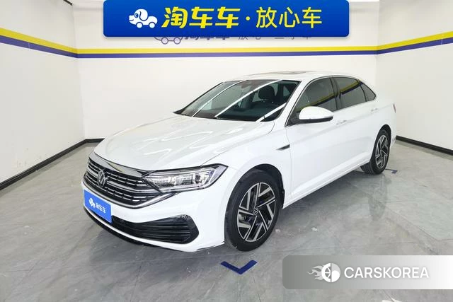 Volkswagen Sagitar 2023 Белый из Китая