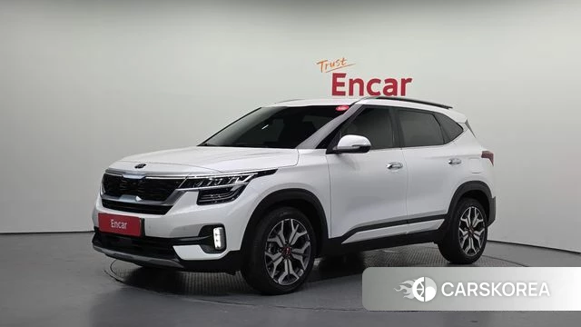 Kia Seltos 2021 Белый из Кореи