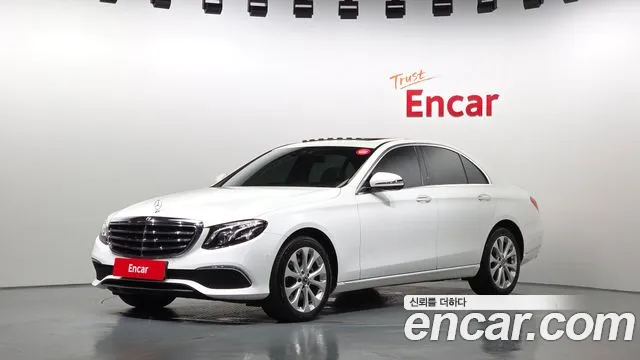 Mercedes-Benz E-Class W213 2020 Белый из Кореи