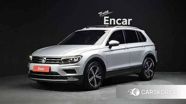 Volkswagen Tiguan second Generation 2020 Серебряный из Кореи