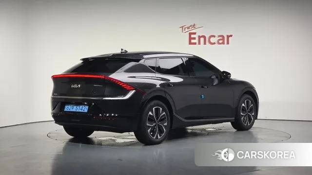 Kia EV6 2022 Серый из Кореи