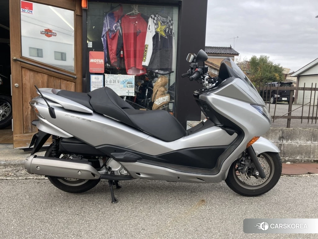 Проданный Honda FORZA Z 2010 из Японии, фото 2
