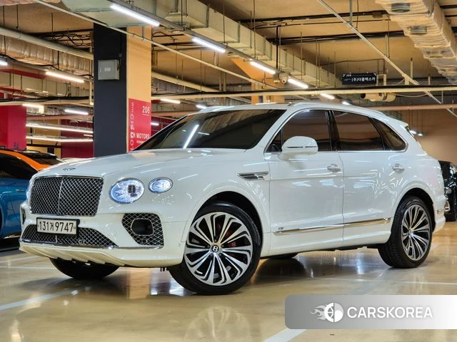 Bentley Bentayga 2022 Белый из Кореи