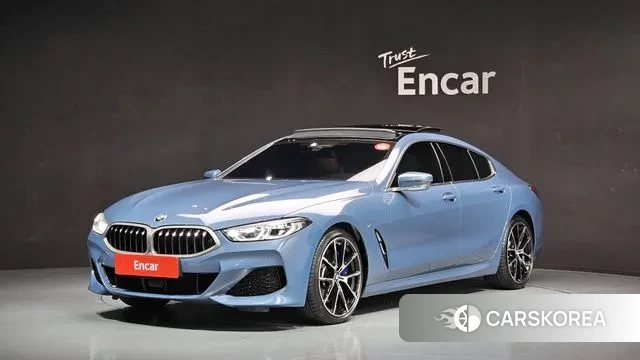 BMW 8 Series (G15) 2021 Небесно-голубой из Кореи