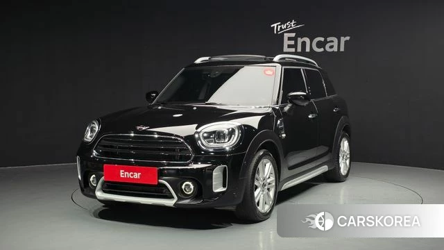 Mini Cooper Countryman 2022 Черный из Кореи