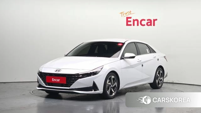 Hyundai Avante (CN7) 2023 Белый из Кореи