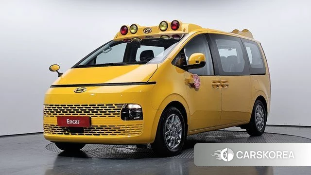 Hyundai Staria 2021 Желтый из Кореи