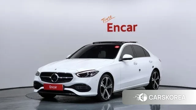 Mercedes-Benz C-Class W206 2023 Белый из Кореи
