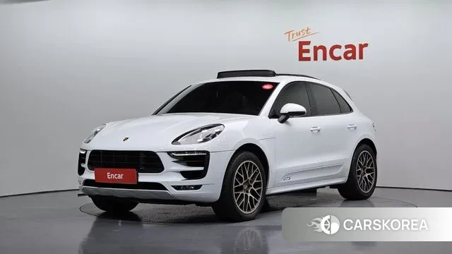 Porsche Macan 2018 Белый из Кореи
