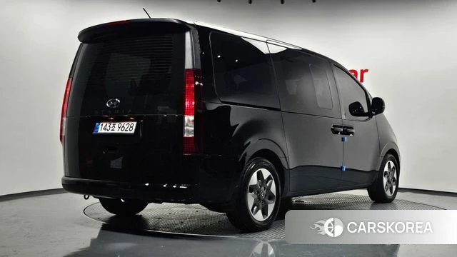 Hyundai Staria 2022 Черный из Кореи