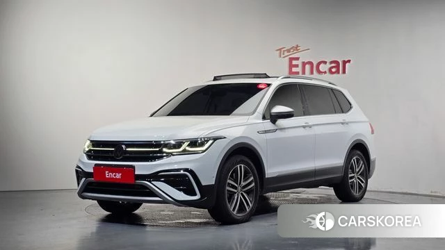 Volkswagen Tiguan Allspace 2022 Белый из Кореи
