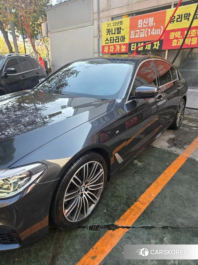 BMW 5 Series (G30) 2018 Серый из Кореи