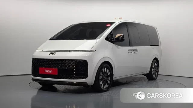 Hyundai Staria 2021 Белый из Кореи