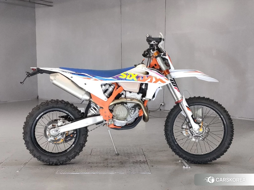 Проданный KTM 350EXC-F SIXDAYS 2022 из Японии, фото 2
