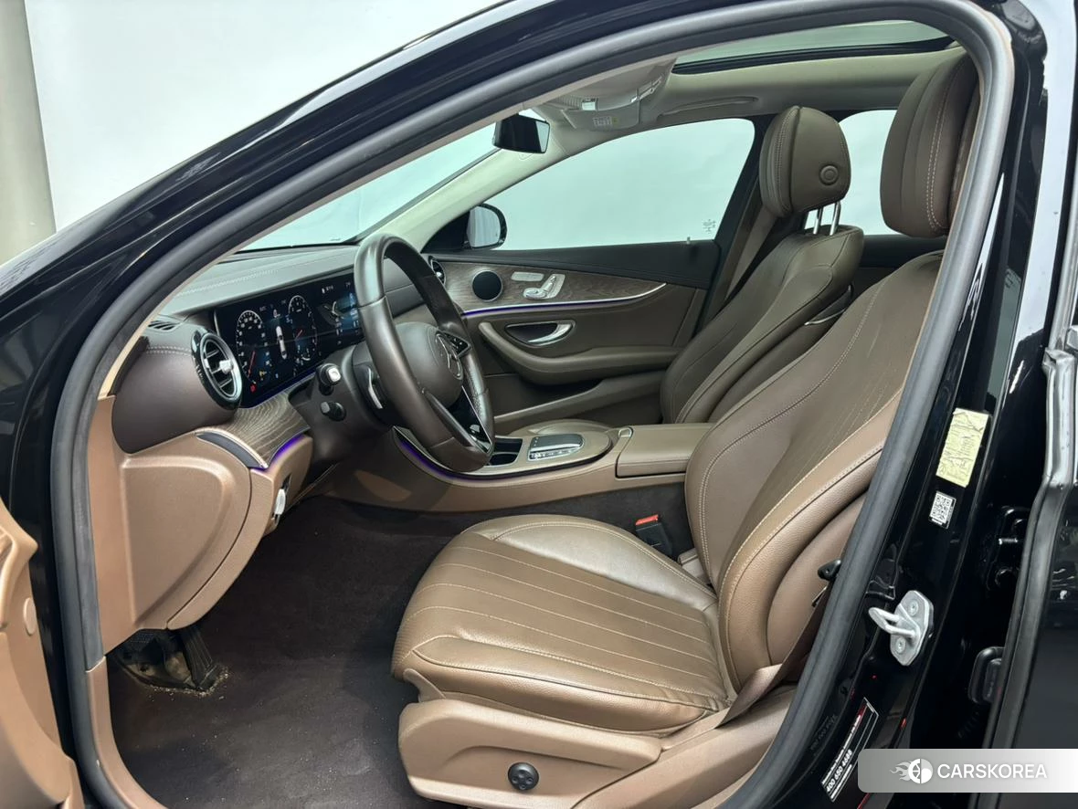 Mercedes-Benz E-class 2020 Черный из Китая