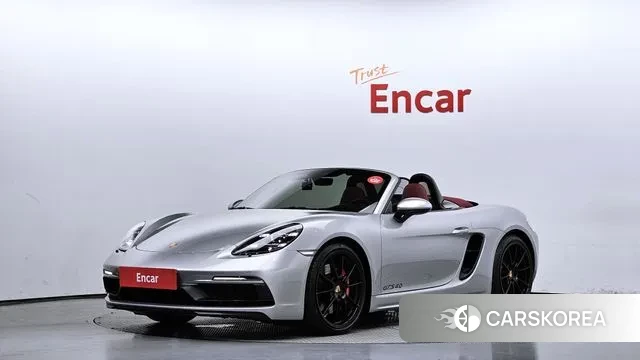 Porsche 718 Boxster 2022 Серебристо-серый из Кореи