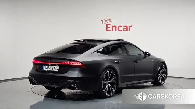 Audi RS7 (4K) 2021 Черный из Кореи